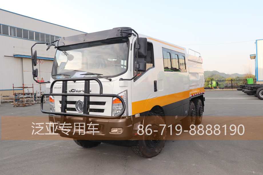六驱工程车,3立方加运油车,六驱抢险救灾车,电力维修车,六驱罐式运输车,全驱加运油车,六驱工程车底盘,特种车改装,灾区救援车,六驱加运油车,6*6越野工程车,油罐车