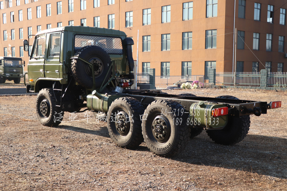 东风2102双排底盘,6*6越野卡车底盘