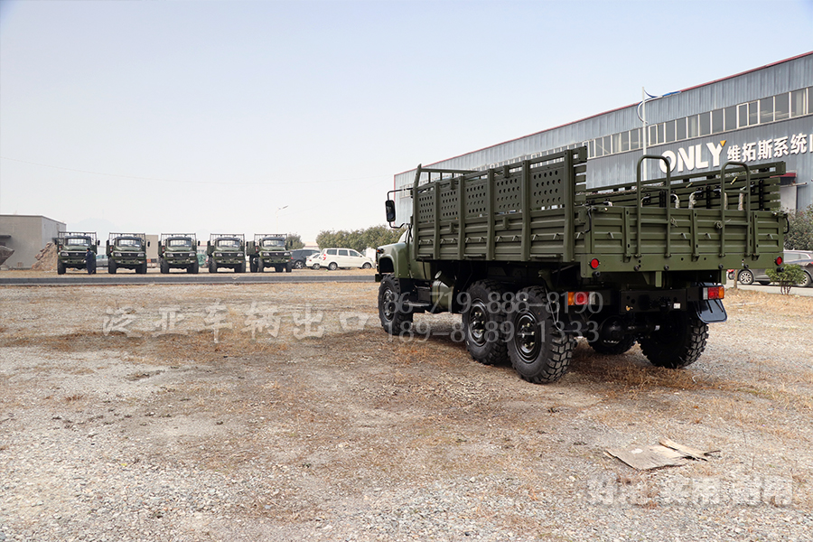 东风四驱六驱，EQ2082，EQ2102，EQ2102N，越野卡车，越野特种车，越野专用车
