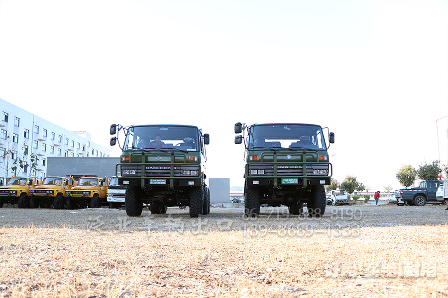 东风四驱六驱，EQ2082，EQ2102，EQ2102N，越野卡车，越野特种车，越野专用车