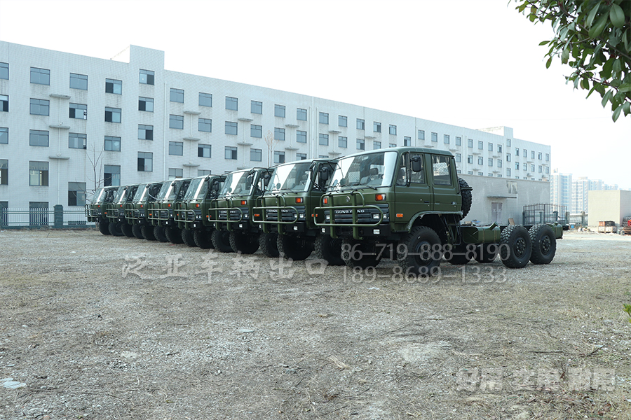 东风四驱六驱，EQ2082，EQ2102，EQ2102N，越野卡车，越野特种车，越野专用车