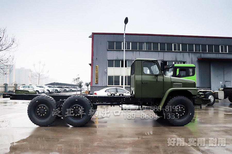 东风eq2100,东风四驱,东风六驱,东风运兵车,东风6驱越野车,东风特种车,东风六驱专用车,东风EQ245,东风卡车,东风商用车,东风汽车报价,东风卡车配置,东风越野车参数