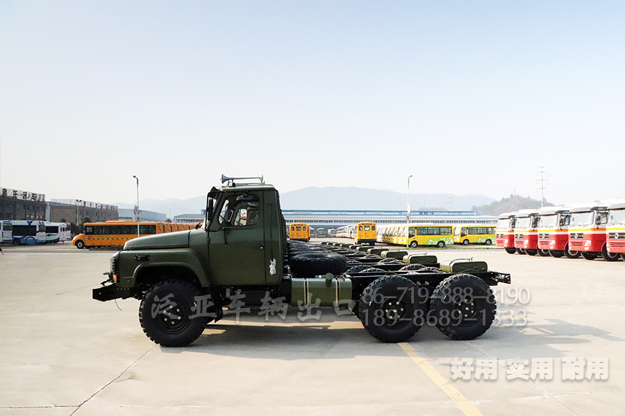 东风六驱,EQ2082,东风尖头,东风特种车,东风越野专用车,东风EQ240 ,东风6X6底盘,东风运兵车,东风军车,东风专用车.东风6x6军车,东风六驱军车