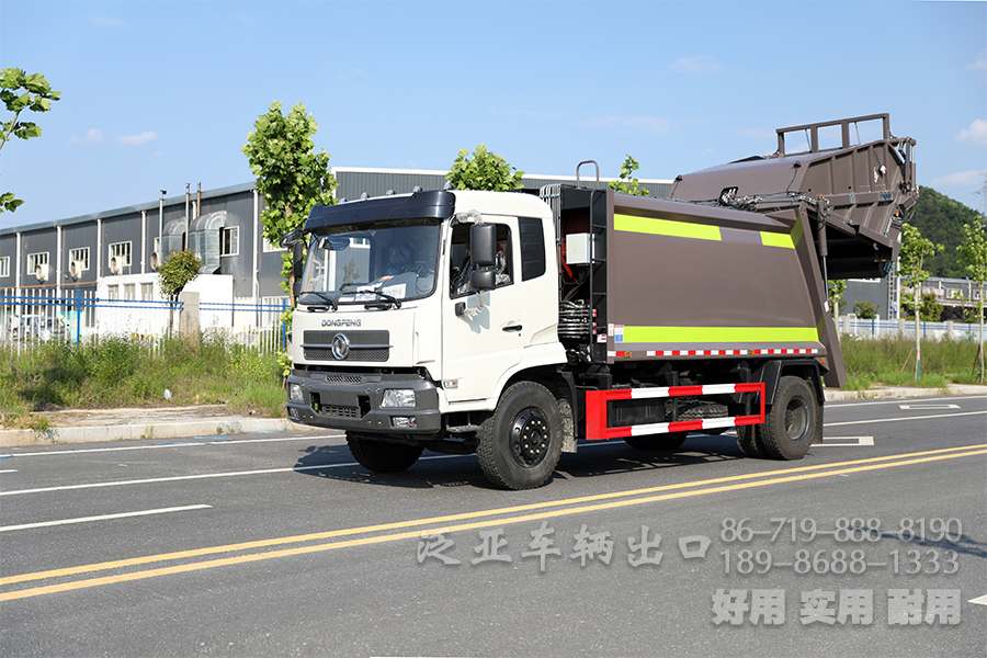 四驱越野底盘、四驱底盘改装、垃圾运输车、14立方垃圾车、轻卡环卫车、多功能垃圾车、4x2垃圾车
