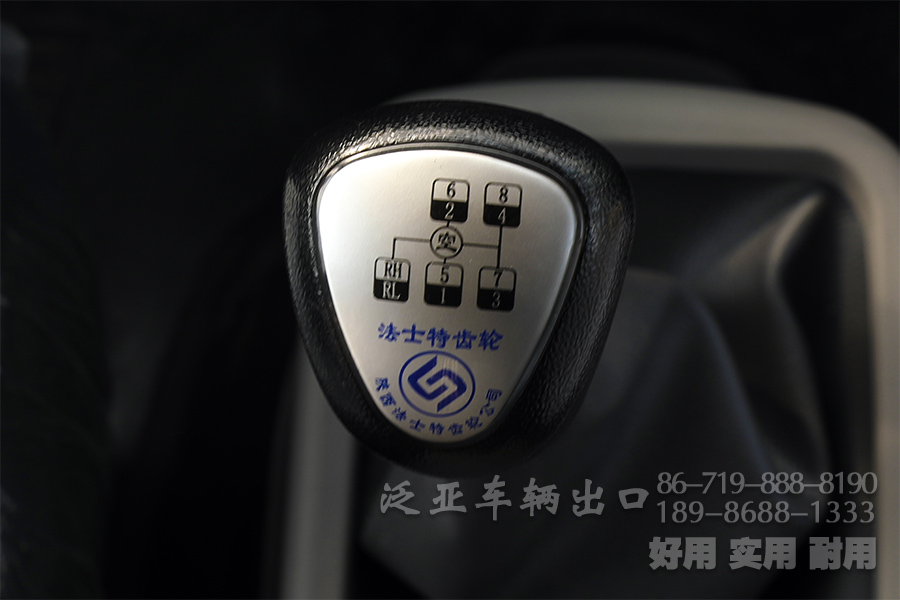 四驱越野底盘、四驱底盘改装、垃圾运输车、14立方垃圾车、轻卡环卫车、多功能垃圾车、4x2垃圾车