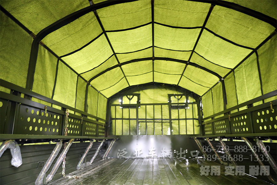 6*6运兵车,EQ2102N,双排越野卡车,东风153双排,六驱卡车配置,东风运兵车