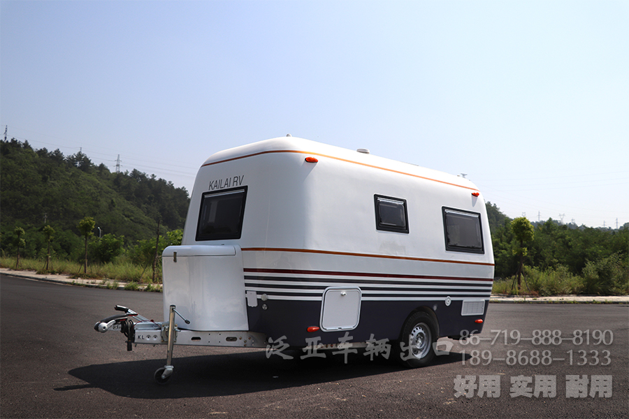 牵引车、拖挂房车、开来式拖挂房车、开来拖挂房车