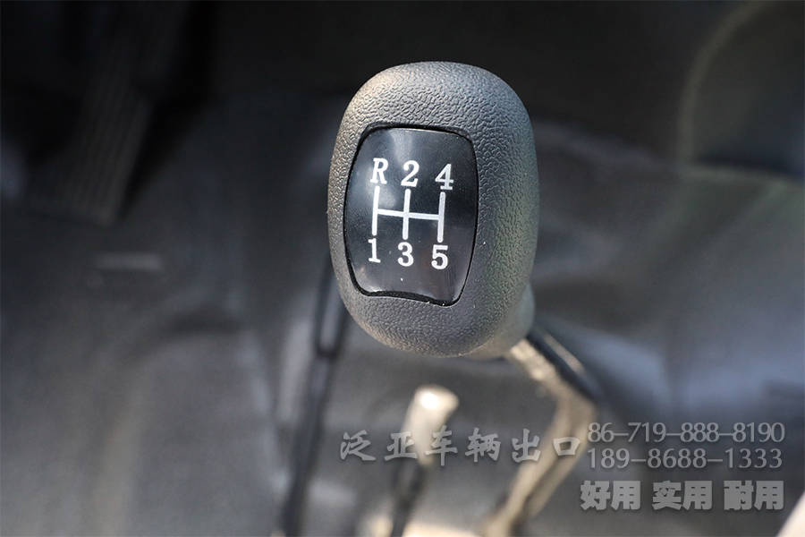 东风六驱经典款EQ2082越野底盘,EQ240,东风蓝卡车,尖头卡车,出口长头底盘,经典越野卡车