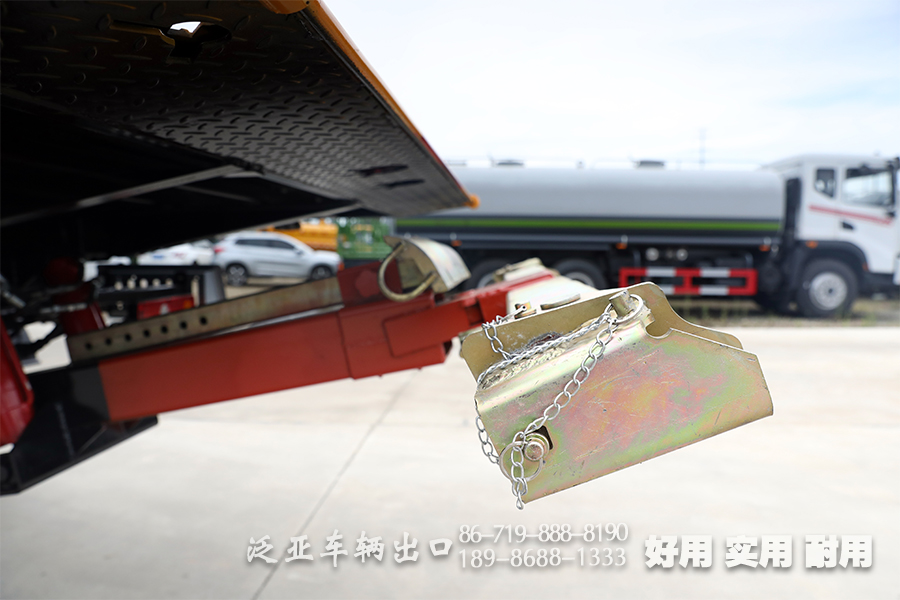 3吨清障车,一拖二清障车,轿车拖运,故障车清理,应急抢修车,半落地直板清障车,救援车厂家