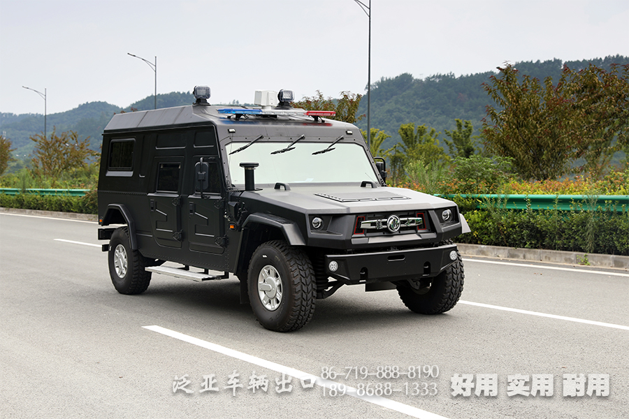 <strong>4*4猛士M50巡逻车：性能、配置及市场分析</strong>