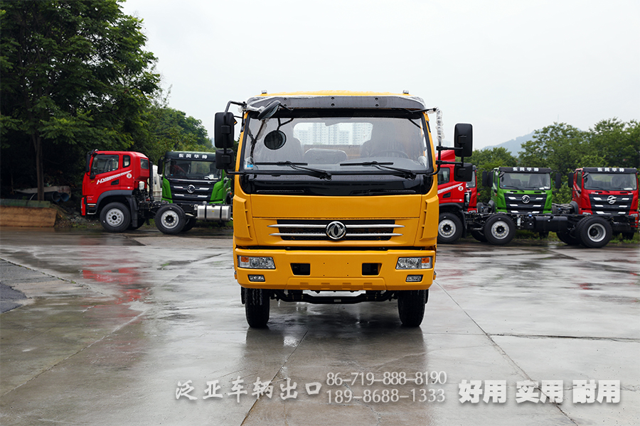 东风4x2轻卡底盘,专用车底盘,160马力小型卡车,小型卡车底盘定制,出口微卡底盘,越野专用车底盘,出口底盘厂家