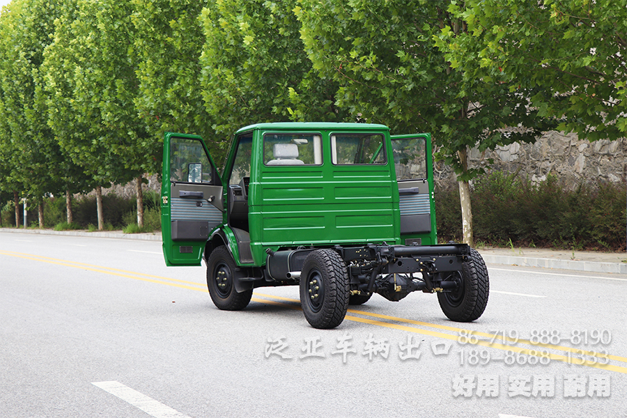 四驱依维柯,NJ2045,长头越野底盘,森林山路越野,短头底盘,越野底盘,小巧轻便的底盘改装,定制款卡车,短头卡车出口