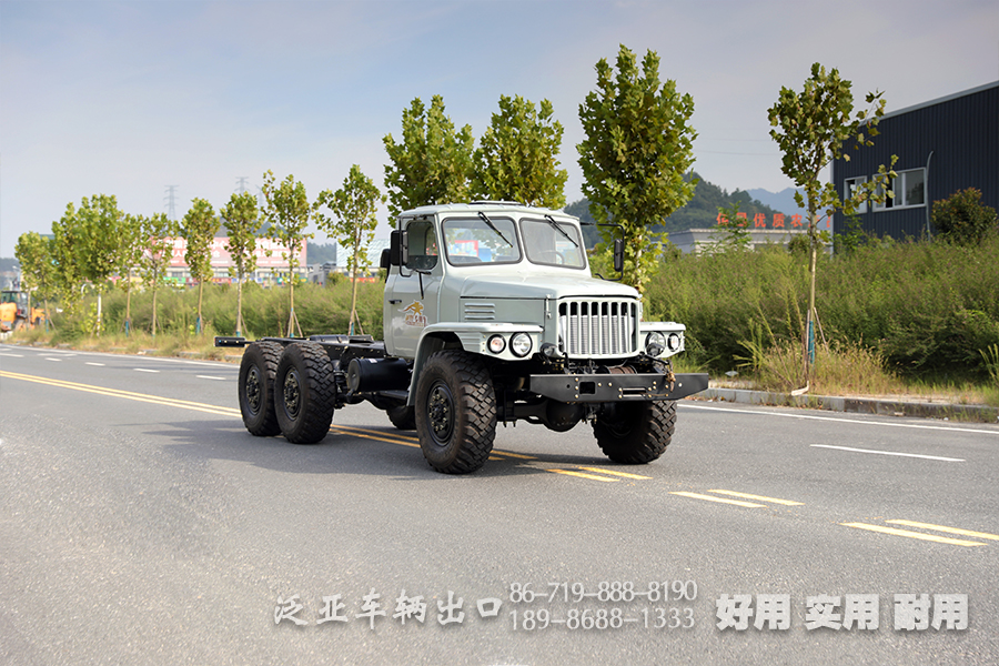 东风EQ2100底盘,东风6×6底盘,长头EQ2100底盘,六驱越野底盘,6×6尖头底盘,140底盘,运兵卡车,底盘出口,长头卡车,210马力卡车,卡车专用改装