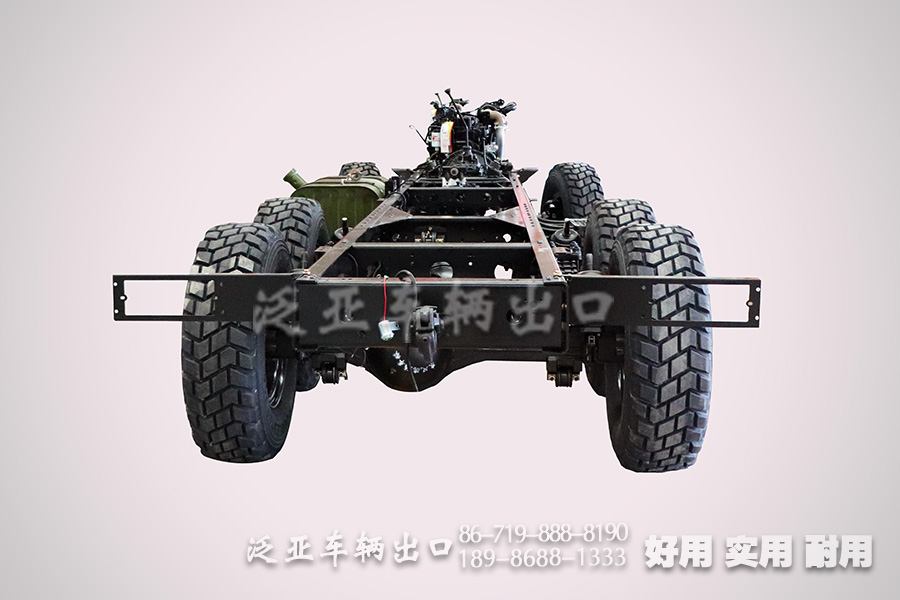 东风全驱底盘,EQ246,EQ245,东风6X6,底盘改装,专用三类底盘,越野专用三类底盘,可改装全驱底盘,7米2长底盘