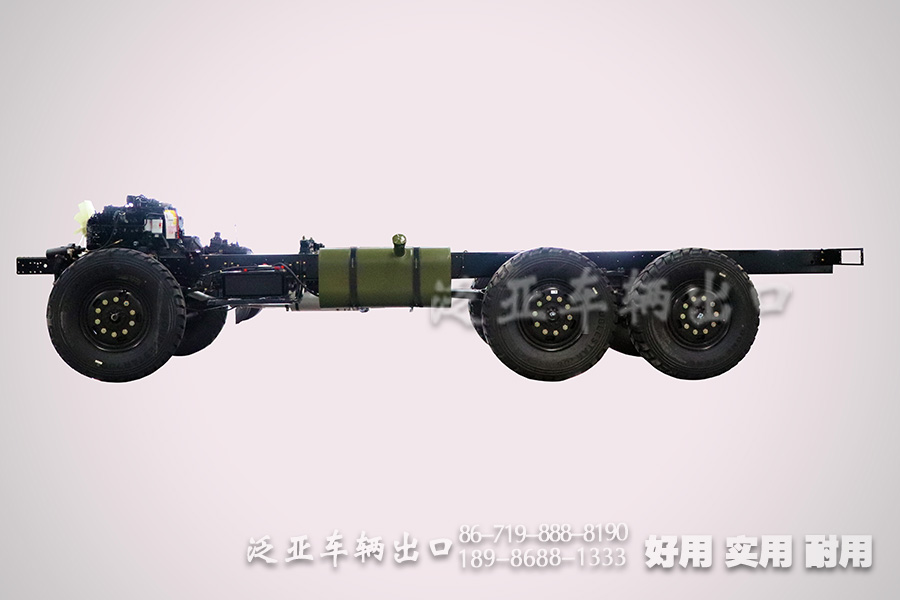 东风全驱底盘,EQ246,EQ245,东风6X6,底盘改装,专用三类底盘,越野专用三类底盘,可改装全驱底盘,7米2长底盘