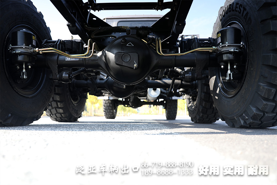 EQ240,东风长头底盘,东风全驱底盘,东风240,老牌越野车底盘,EQ2082E6D,经典卡车底盘,EQ240底盘,越野卡车底盘