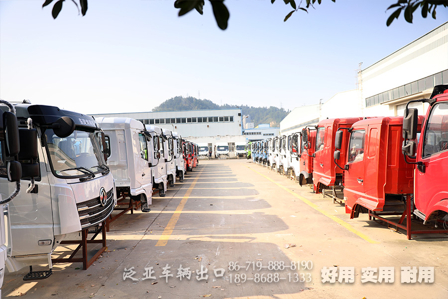 <strong>驾驶室批量采购中，非洲客户批量卡车生产正在进行时</strong>