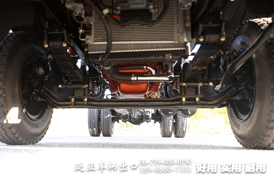 东风4*2底盘,4*2平头轻卡,平头越野底盘,越野底盘定制,举升运输车底盘,轻型卡车底盘,东风轻卡,轻型微卡,微卡底盘改装