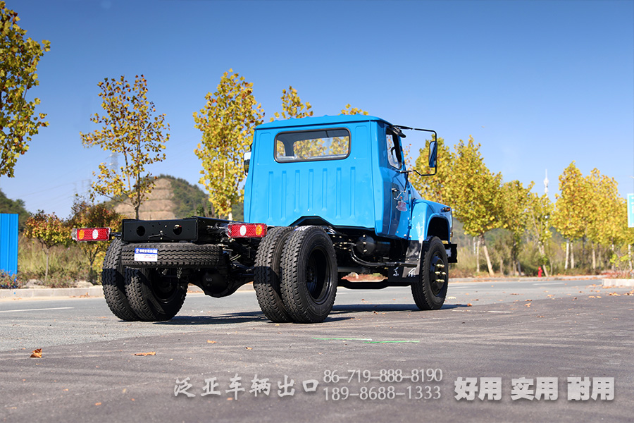 东风4*2底盘,4*2轻卡,尖头越野底盘,越野底盘定制,116马力底盘,小型卡车底盘,EQ3092,轻型微卡,微卡底盘改装