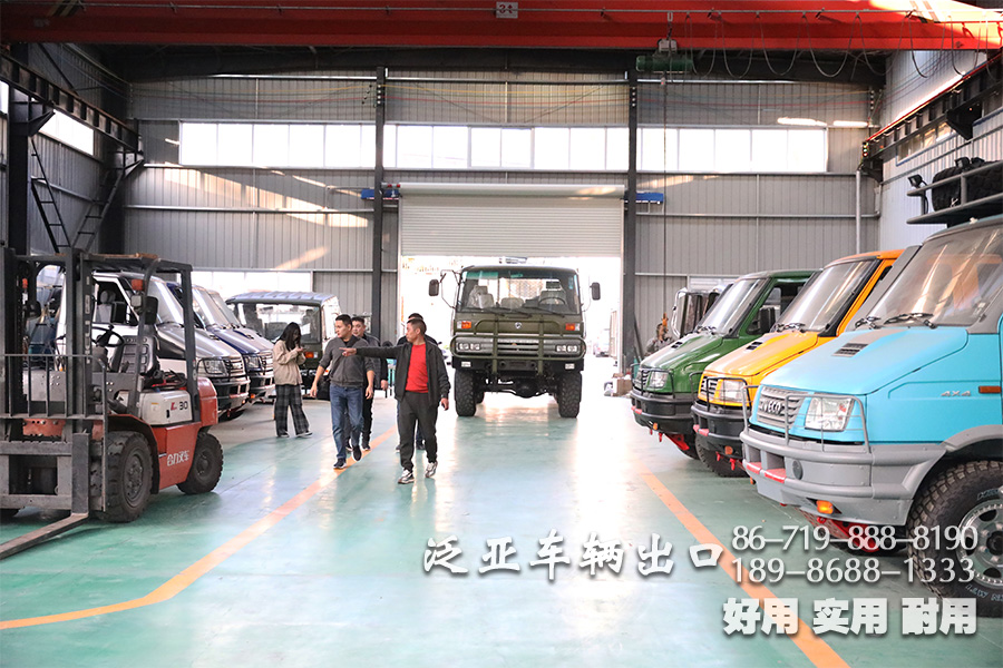 东风六驱客车、外访、东风四驱、东风六驱、湖北越野专用车公司