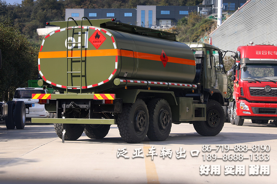 越野加油车、东风六驱、越野油罐车、EQ2102N、东风加油车