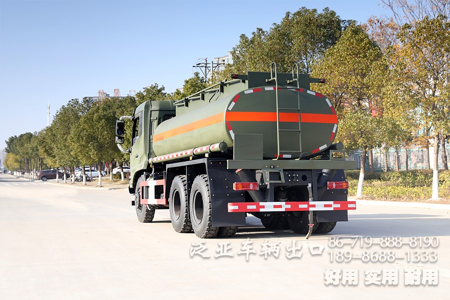 东风6x4、东风6x6、油罐车、加油车、罐式加油车、东风6x4越野油罐车、平头卧铺加油车