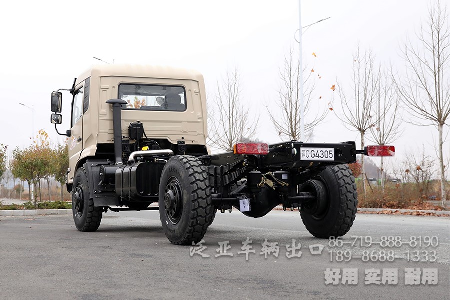 东风4x4，东风四驱，东风大马力卡车，手动八档卡车，大马力底盘出口