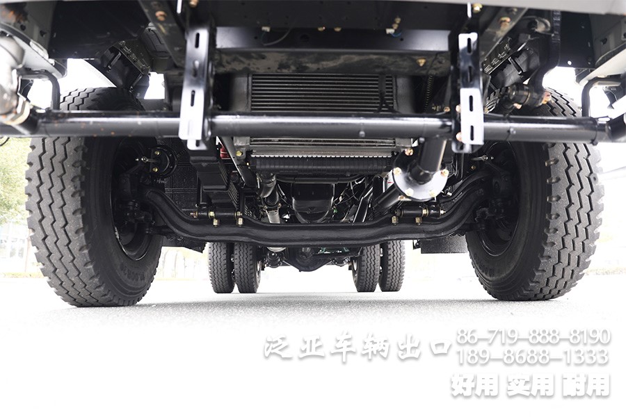 消防运水车，10方喷洒车，东风消防车，4*2水罐车，国三喷洒车，环卫绿化车，绿化喷洒车