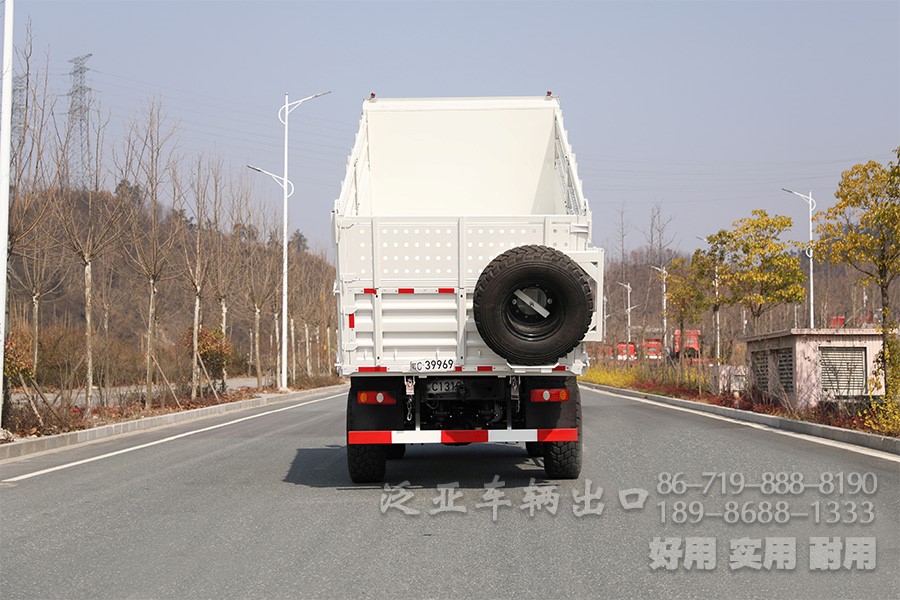 东风13吨自卸车，四驱自卸卡车，4x4自卸车，货箱加高型自卸车，越野自卸卡车，两桥矿用自卸车，自卸车出口，自卸车销售