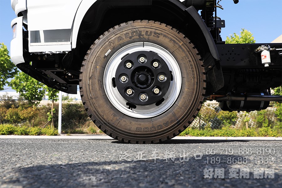 东风4x2，吸污车8档专用车底盘，多功能特种车底盘，底盘改装厂家