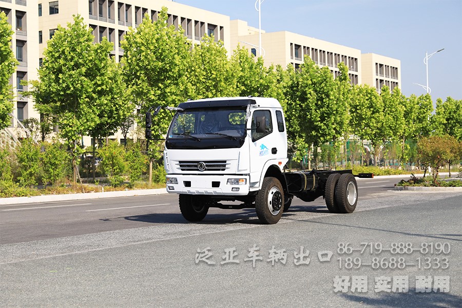 东风4x2，吸污车8档专用车底盘，多功能特种车底盘，底盘改装厂家