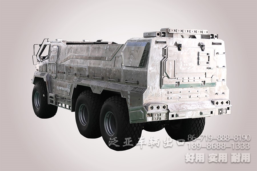 沙漠车、装甲车、自动挡、6×6、大脚怪、越野冲浪车