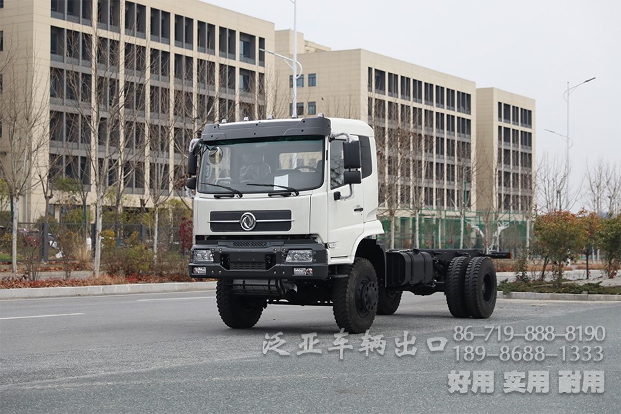 东风四驱，东风4x4，加油车底盘