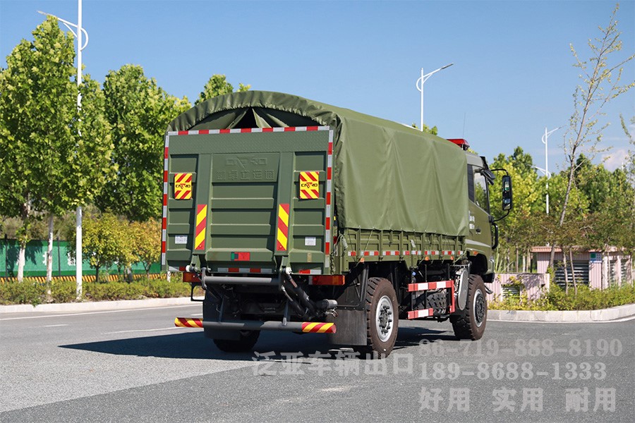 东风四驱，4x4全驱，运兵车