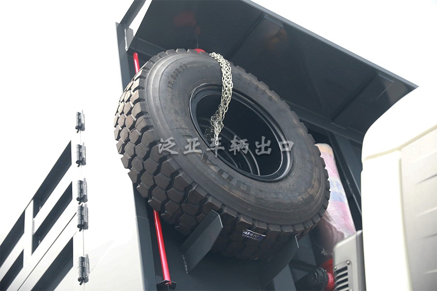 自卸车，湖北越野专用车，大马力越野卡车，东风四驱六驱