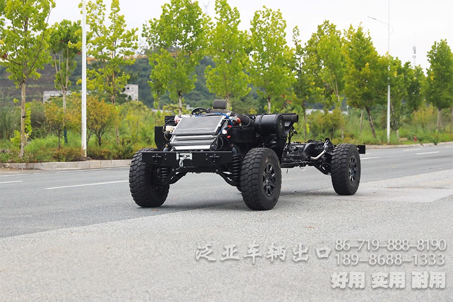 6吨四驱独立悬挂底盘配置全驱特种底盘