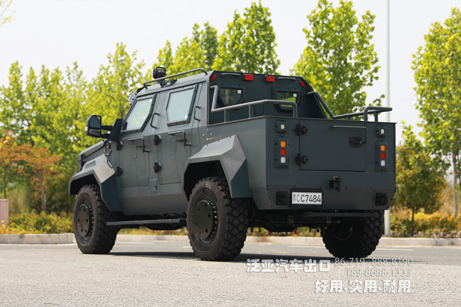 四驱,装甲越野车,运输车,防护型多功能巡逻指挥车,进口艾利逊自动挡皮卡车